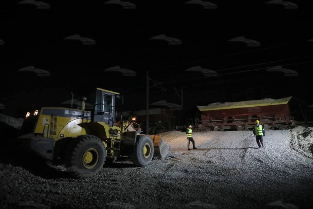 Grue Télescopique 200T #066